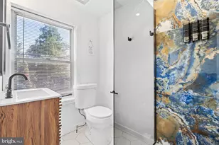 481 Conarroe St, Philadelphia, PA 19128 - Photo 31