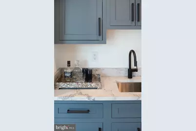 2316 Sansom Street, Philadelphia, PA 19103 - Photo 19