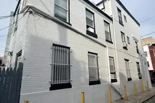 734 S 20th St, Philadelphia, PA 19146 - Photo 1