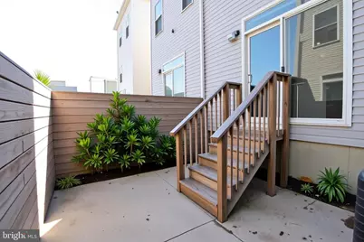 2525 N Hancock Street, Philadelphia, PA 19133 - Photo 9