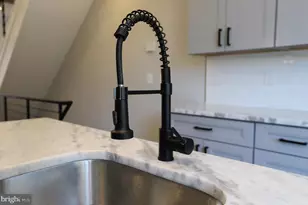 2525 N Hancock St, Philadelphia, PA 19133 - Photo 7