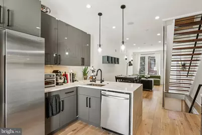 2117 Fernon Street, Philadelphia, PA 19145 - Photo 9