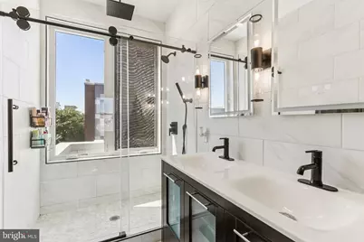 2117 Fernon Street, Philadelphia, PA 19145 - Photo 23