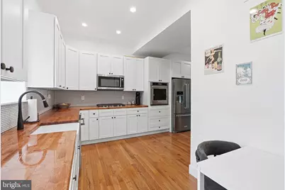 412 Sepviva Street, Philadelphia, PA 19125 - Photo 11