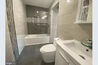 606 N 11th Street #1, Philadelphia, PA 19123 - Photo 5