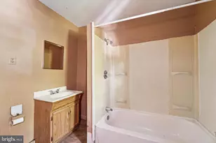 2211 N 2nd St, Philadelphia, PA 19133 - Photo 13