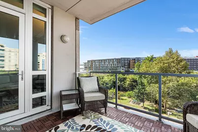 901 N Penn Street #F305, Philadelphia, PA 19123 - Photo 7