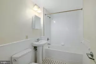 412 S 13th St, Philadelphia, PA 19147 - Photo 7