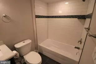 1541 S Woodstock St, Philadelphia, PA 19146 - Photo 17