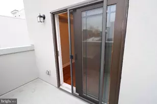 1541 S Woodstock St, Philadelphia, PA 19146 - Photo 25