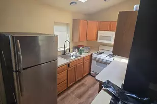 2118 Ruffner St, Philadelphia, PA 19140 - Photo 9