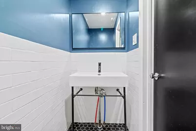 1602 S Broad Street #1, Philadelphia, PA 19145 - Photo 5