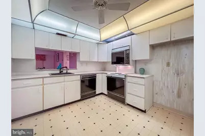 6311 Delaire Landing Road #311, Philadelphia, PA 19114 - Photo 19