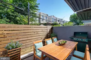 1847 Hoffman St, Philadelphia, PA 19145 - Photo 15