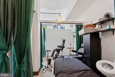 1533 Ridge Avenue, Philadelphia, PA 19130 - Photo 11