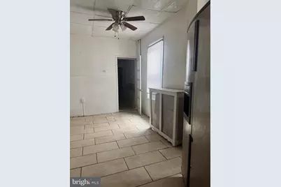 37 W Seymour Street, Philadelphia, PA 19144 - Photo 9