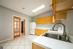 112 Dawson St, Philadelphia, PA 19127 - Photo 11