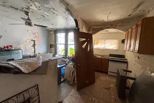 2007 W Cambria St, Philadelphia, PA 19132 - Photo 11