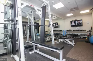 200 Locust St, Philadelphia, PA 19106 - Photo 37