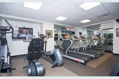 200 Locust Street #27F-N, Philadelphia, PA 19106 - Photo 35