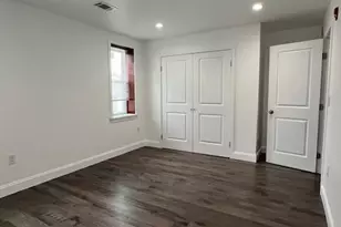 1508 Brown St, Philadelphia, PA 19130 - Photo 5