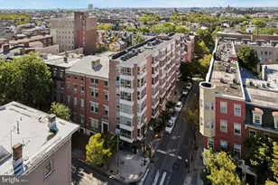 1034 Spruce St, Philadelphia, PA 19107 - Photo 17