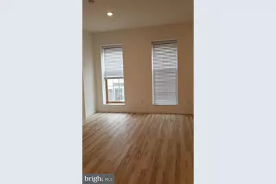 247 S 16 #5, Philadelphia, PA 19102 - Photo 3
