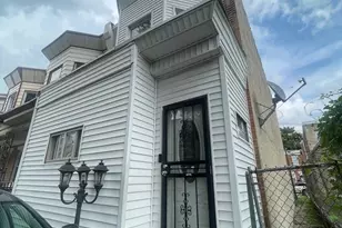 4225 N Sydenham St, Philadelphia, PA 19140 - Photo 3