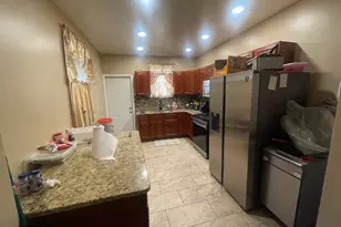 4225 N Sydenham St, Philadelphia, PA 19140 - Photo 13