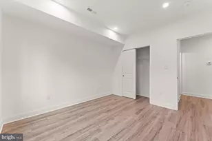 257 E Sharpnack St, Philadelphia, PA 19119 - Photo 29