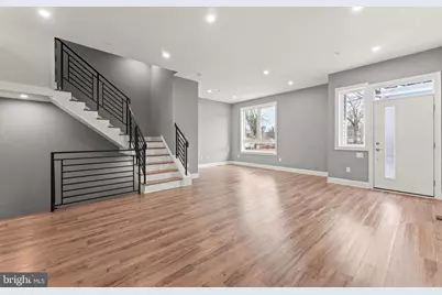 257 E Sharpnack Street, Philadelphia, PA 19119 - Photo 5