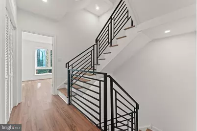 257 E Sharpnack Street, Philadelphia, PA 19119 - Photo 37