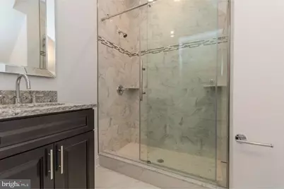 225 W Girard Avenue, Philadelphia, PA 19123 - Photo 11