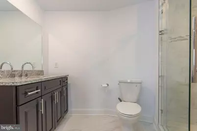 225 W Girard Avenue, Philadelphia, PA 19123 - Photo 5