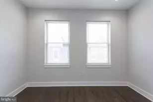 2722 Latona St, Philadelphia, PA 19146 - Photo 9