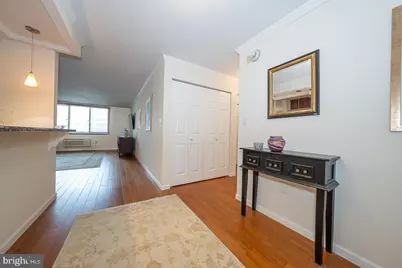 1919 Chestnut #2822, Philadelphia, PA 19103 - Photo 5