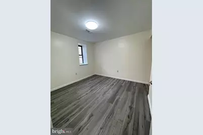 910 Arch Street #2M, Philadelphia, PA 19107 - Photo 3