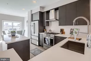 520 Fairmount Ave, Philadelphia, PA 19123 - Photo 3