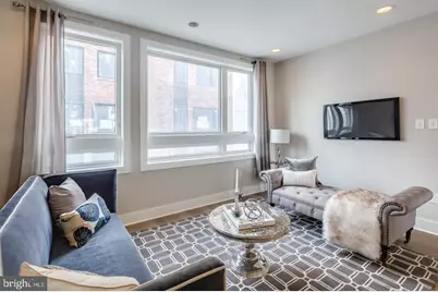 520 Fairmount Avenue, Philadelphia, PA 19123 - Photo 9