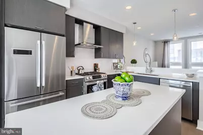 520 Fairmount Avenue, Philadelphia, PA 19123 - Photo 3