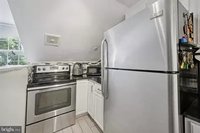 1021 Clinton Street #7, Philadelphia, PA 19107 - Photo 9