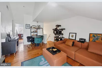 1021 Clinton Street #7, Philadelphia, PA 19107 - Photo 5