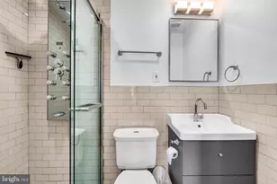 113 Roseberry St, Philadelphia, PA 19148 - Photo 17