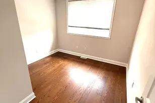 2733 S Cleveland St, Philadelphia, PA 19145 - Photo 5