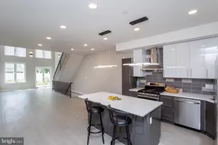 1214 E Fletcher St, Philadelphia, PA 19125 - Photo 9