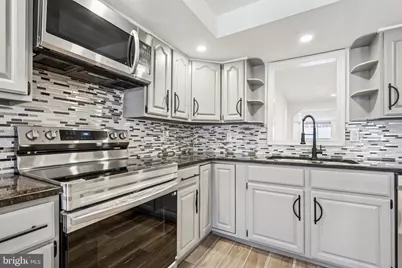 15014 Theresa Drive, Philadelphia, PA 19116 - Photo 5