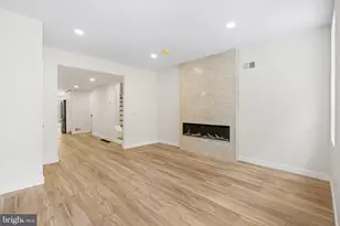 1124 E Dunton St, Philadelphia, PA 19123 - Photo 3