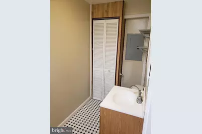 319 Market Street #3, Philadelphia, PA 19106 - Photo 9