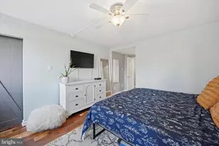 2401 Pennsylvania Ave, Philadelphia, PA 19130 - Photo 15