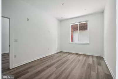 710 N 16th Street #UNIT 101, Philadelphia, PA 19130 - Photo 11
